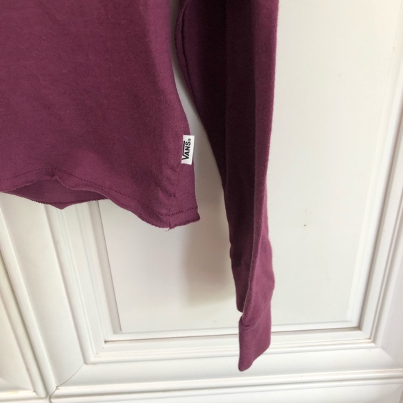 NWT Vans burgundy crop t-shirt l/s - Picture 5 of 11